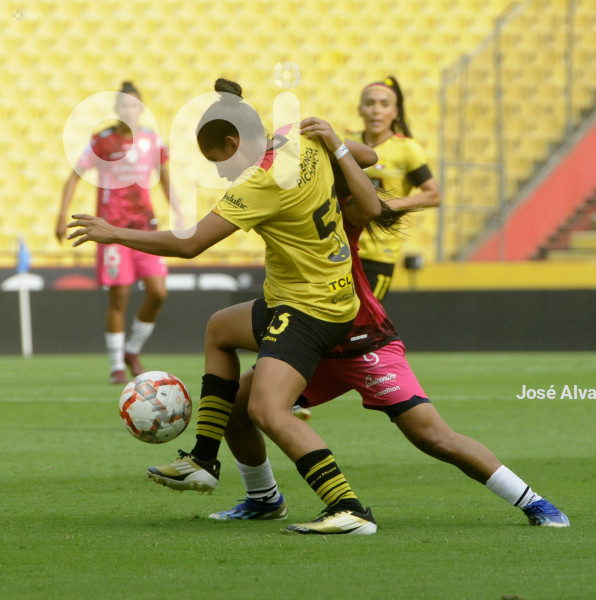 FBL-SUPERLIGAFEMENINA-BARCELOMA-DRAGONAS