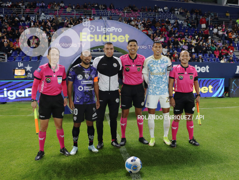 FBL-LIGAPRO-ECUABET-INDEPENDIENTE-VALLE-EMELEC