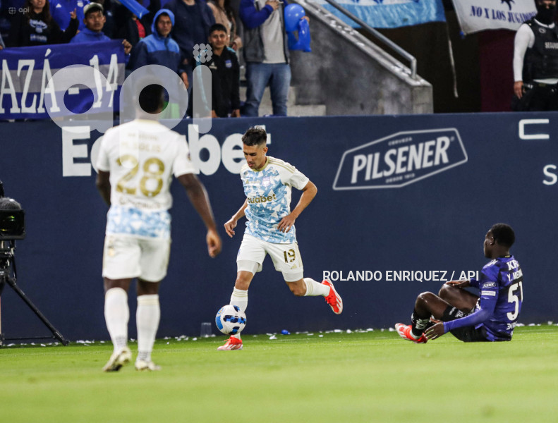 FBL-LIGAPRO-ECUABET-INDEPENDIENTE-VALLE-EMELEC