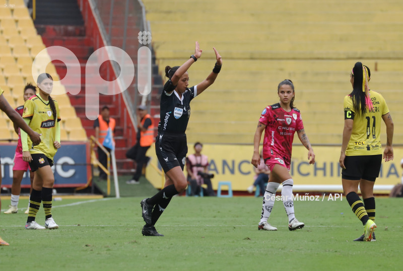 FBL-SUPERLIGA-BARCELONA-DRAGONAS
