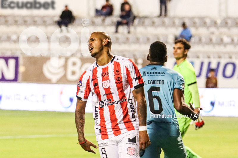 FBL-LIGAPRO-ECUABET-TECNICO-LIBERTAD