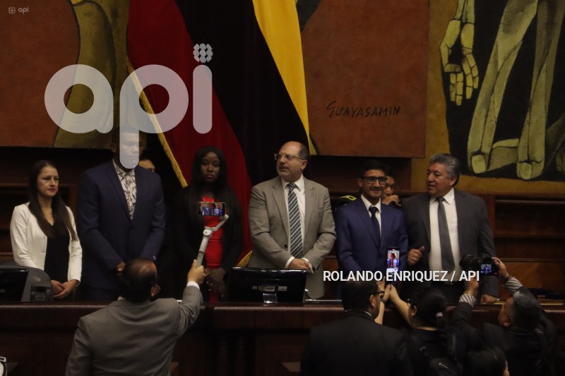 ASAMBLEA-CONDECORACION-ATLETAS-OLIMPICOS