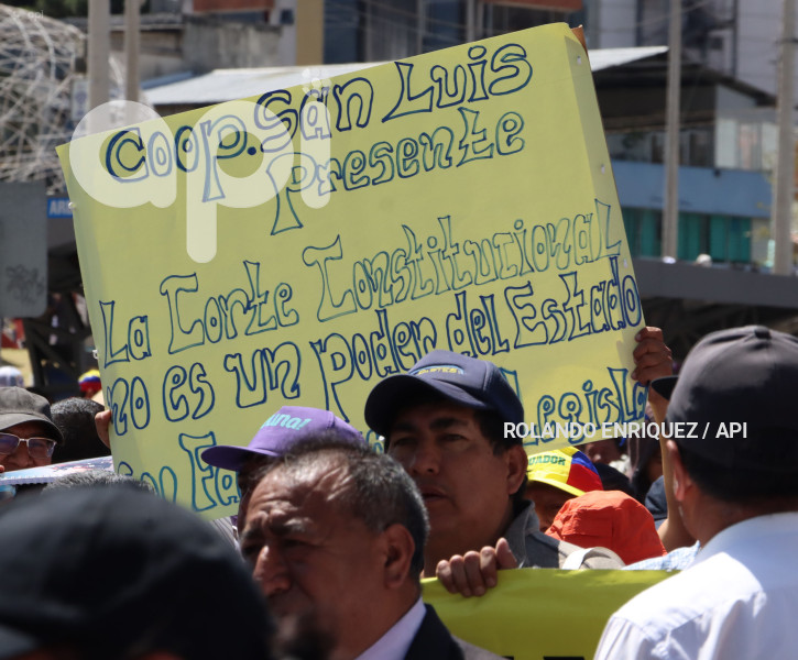 MARCHA-TRANSPORTISTAS-PICHINCHA