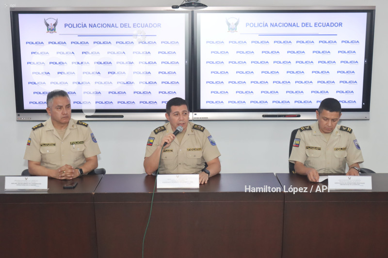 UIO-OPERATIVO-POLICIAL-APAGONES
