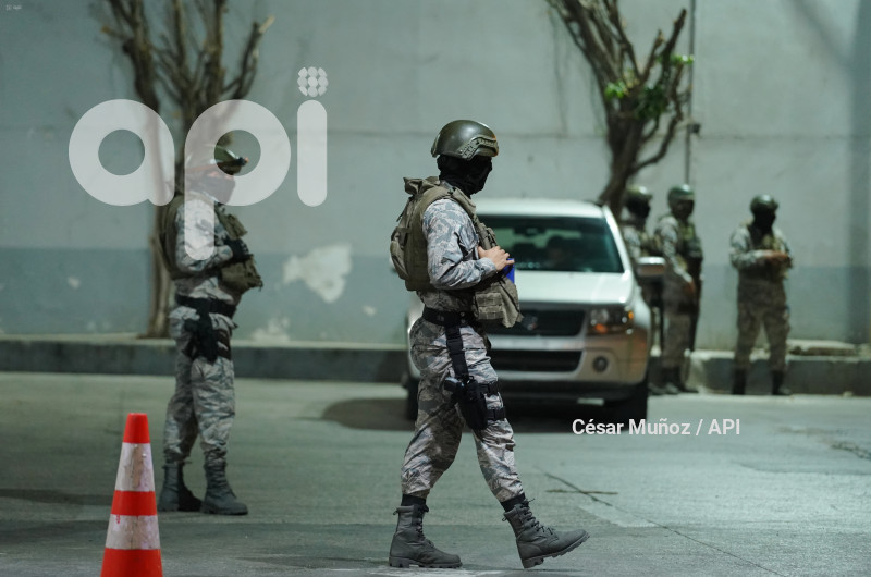 GYE-APAGONES-MILITARES