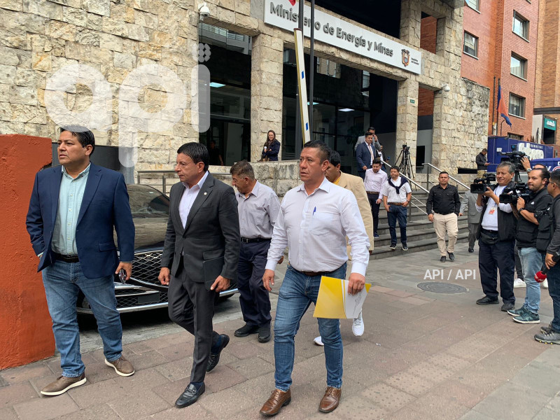 REUNION-TAXISTAS-GOBIERNO