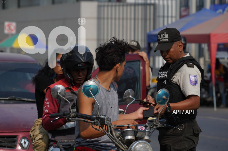GYE-OPERATIVO POLICIA DURAN