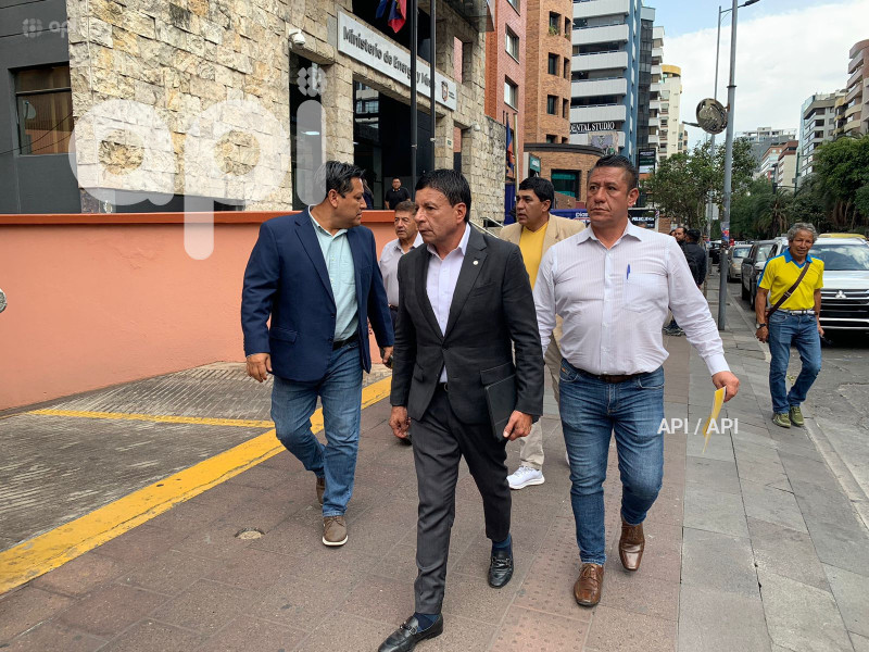 REUNION-TAXISTAS-GOBIERNO