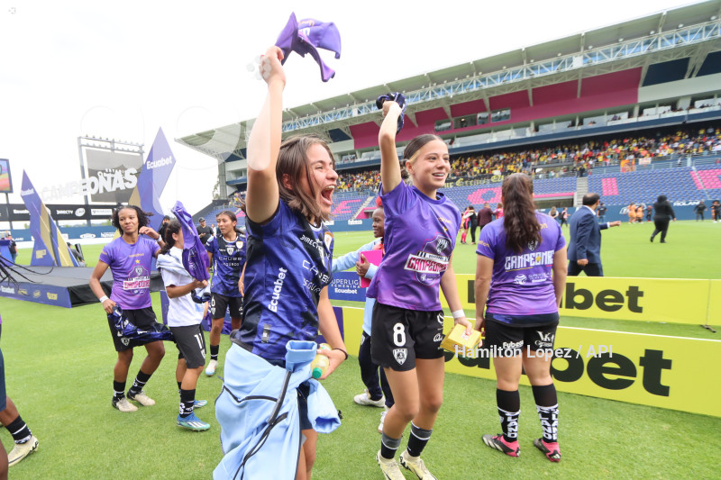FBL-FINAL-FEMENINA-DRAGONAS-IDV-BARCELONA