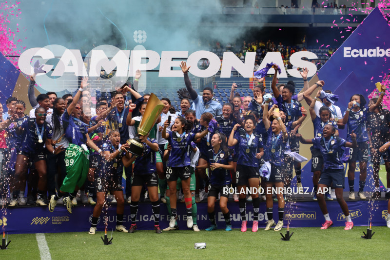 FBL-FINAL-FEMENINA-DRAGONAS-IDV-BARCELONA