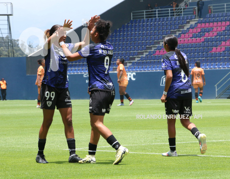 FBL-FINAL-FEMENINA-DRAGONAS-IDV-BARCELONA