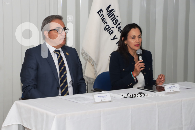 MINISTROS-SITUACION-HIDRICA-ENERGETICA