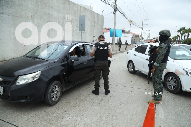 GYE-OPERATIVOS DURAN