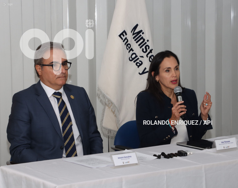 MINISTROS-SITUACION-HIDRICA-ENERGETICA