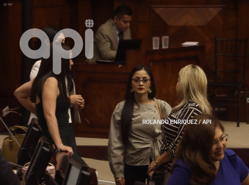 PLENO-ASAMBLEA-VERONICA-ABAD