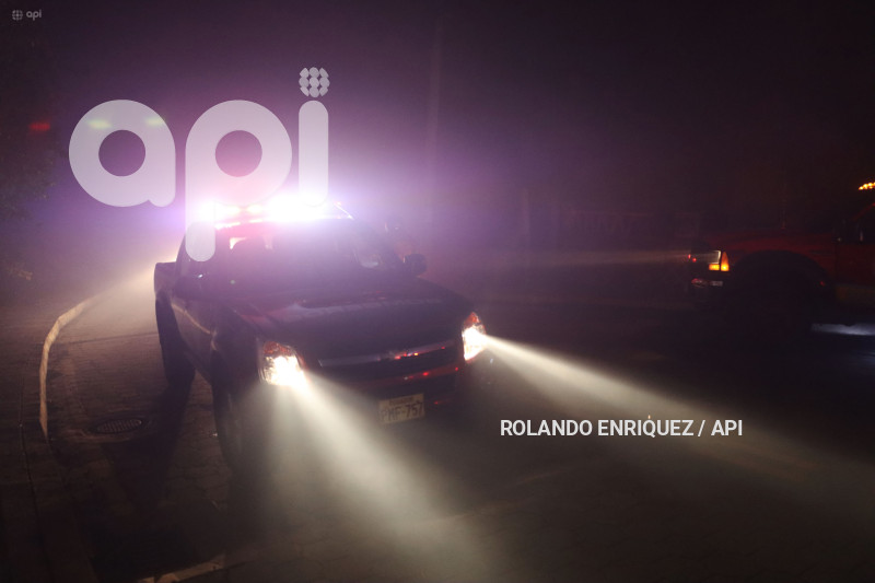 INCENDIO-QUITO-GUAPULO