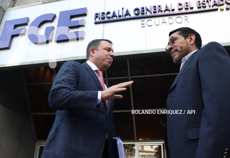 GUILLERMO-CELI-FISCALIA-PUERTO-MANTA