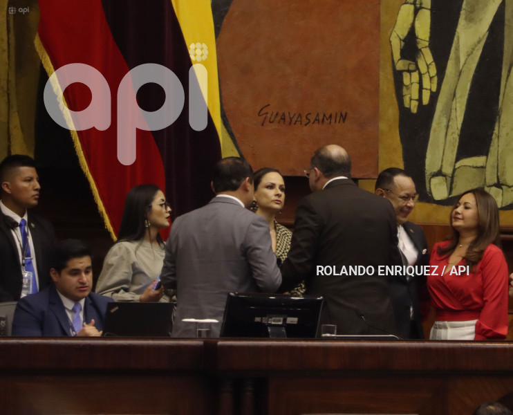 PLENO-ASAMBLEA-VERONICA-ABAD