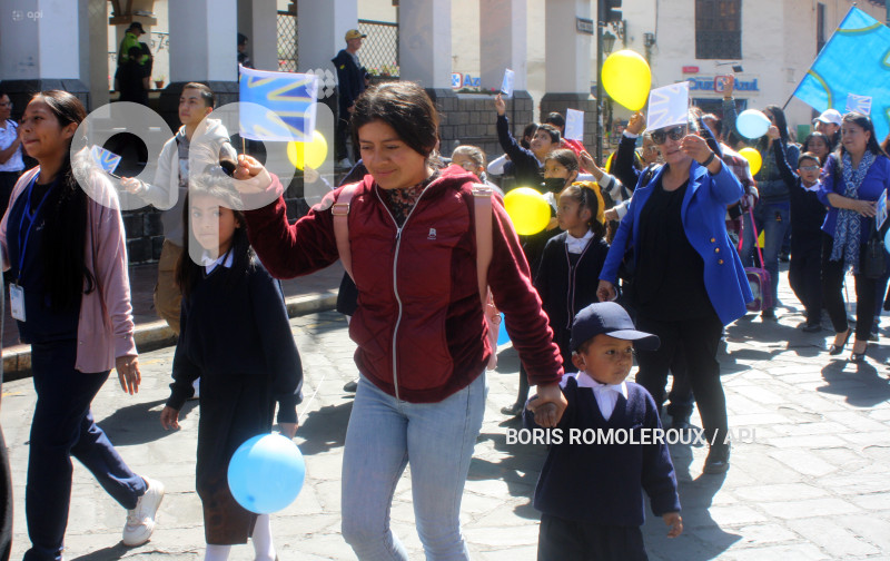 CUENCA-SEMANA INTERNACIONAL-PERSONAS SORDAS