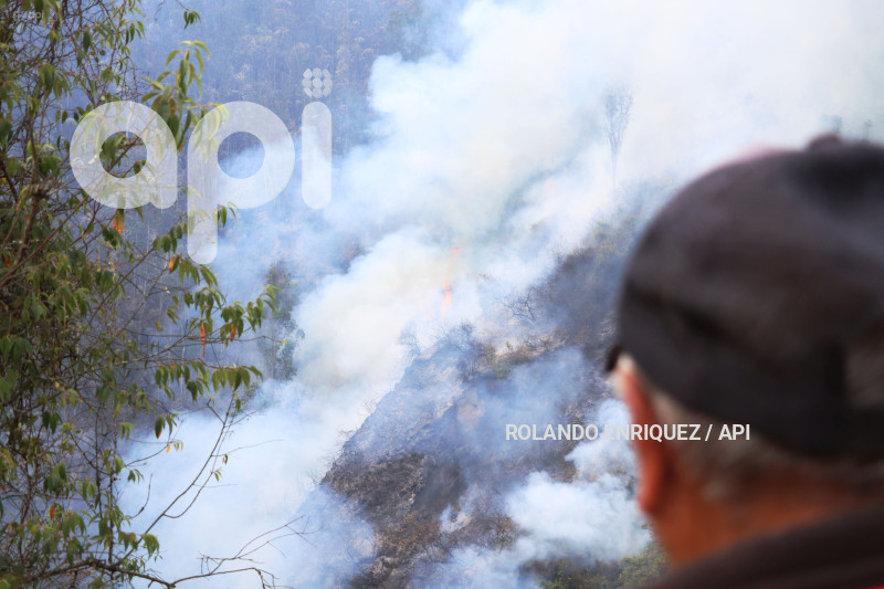 INCENDIO-CERRO-AUQUI