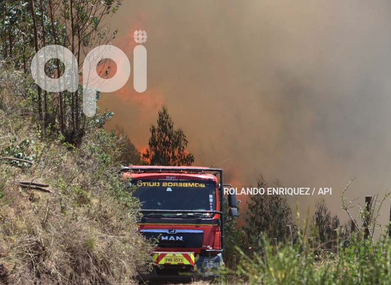INCENDIO-CERRO-AUQUI
