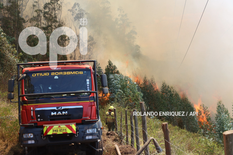 INCENDIO-CERRO-AUQUI