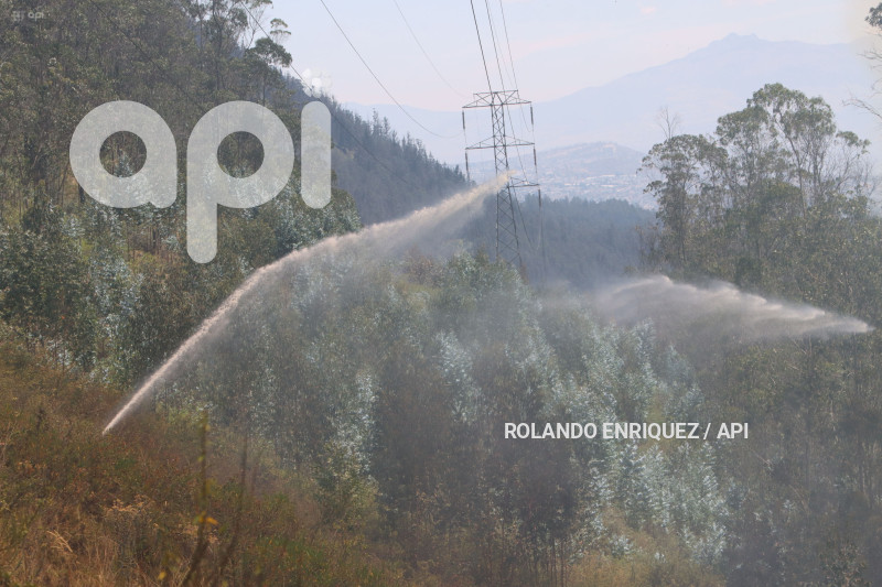 INCENDIO-CERRO-AUQUI