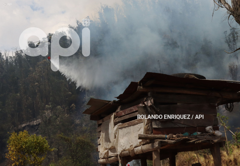 INCENDIO-CERRO-AUQUI