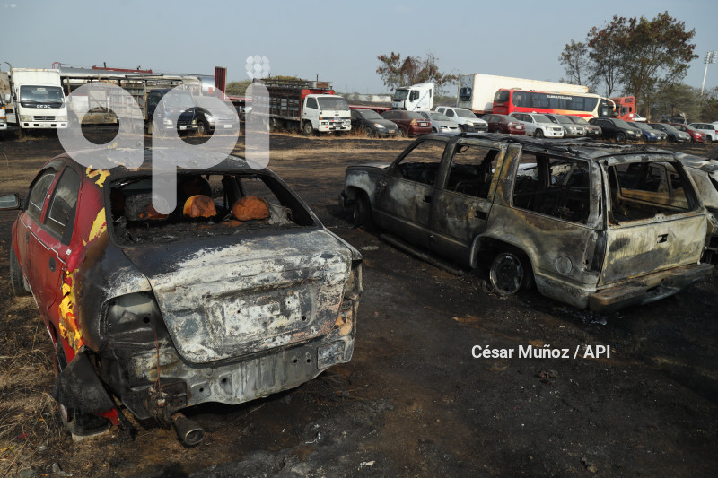 GYE-INCENDIO SAMANES-AFECTADOS