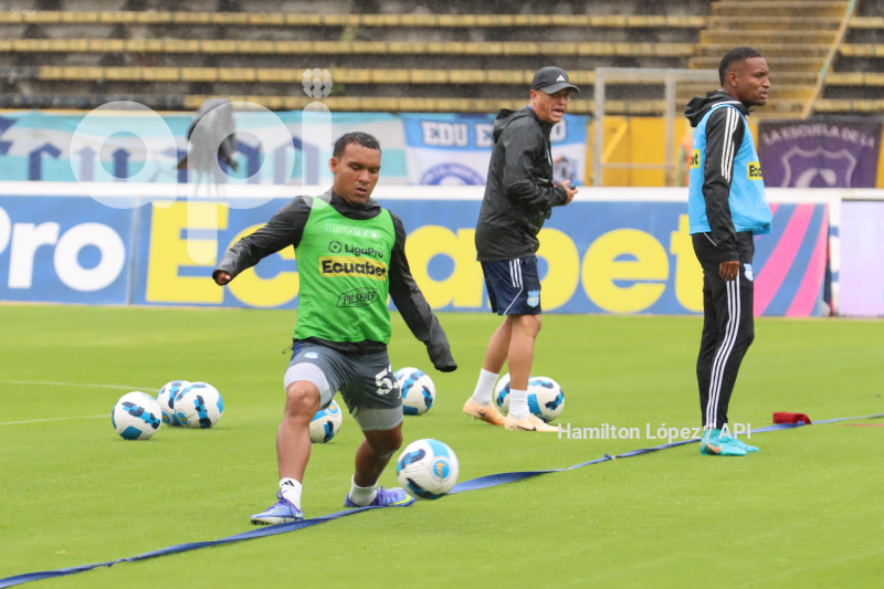 FBL-LIGAPRO-ECUABET-CUMBAYÁ-EMELEC