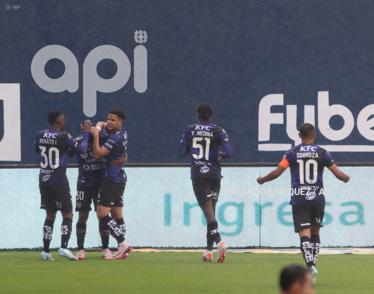 FBL-LIGAPRO-ECUABET-INDEPENDIENTE-VALLE-CATOLICA