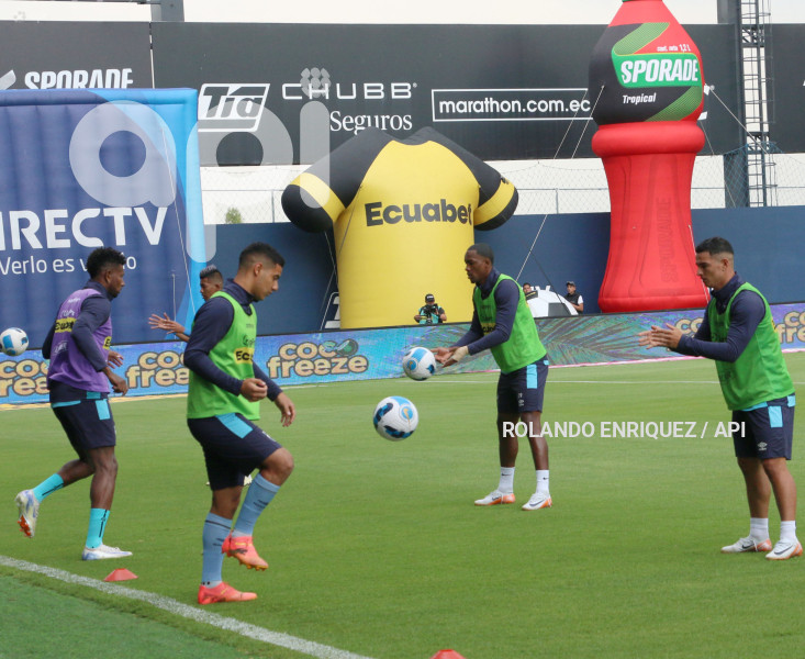 FBL-LIGAPRO-ECUABET-INDEPENDIENTE-VALLE-CATOLICA