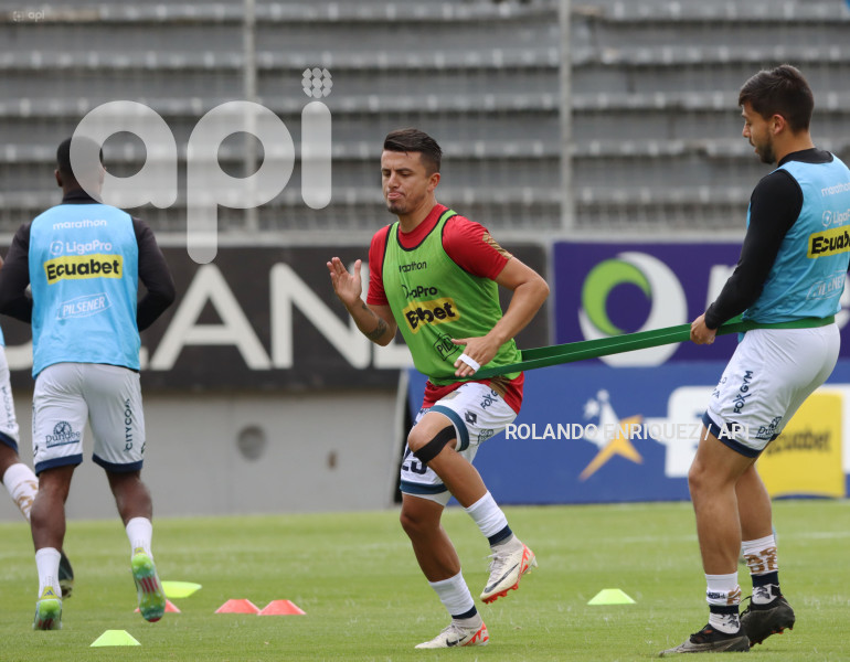 FBL-LIGAPRO-ECUABET-AUCAS-CUENCA