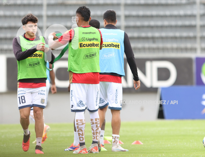 FBL-LIGAPRO-ECUABET-AUCAS-CUENCA