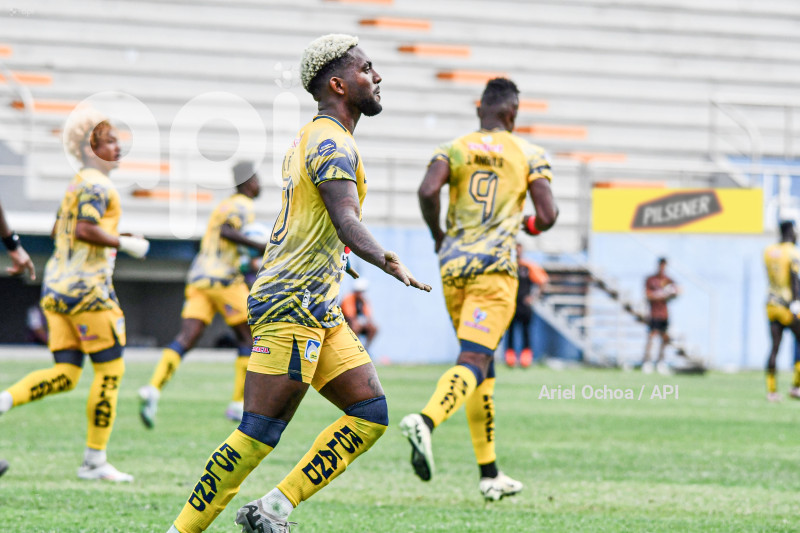 FBL-LIGAPRO-DELFIN-LIGA QUITO