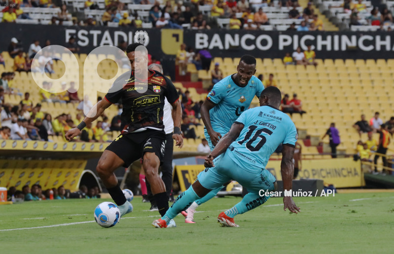 FBL-LIGAPRO-BARCELONA-LIBERTAD
