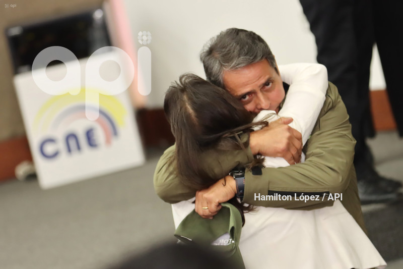 UIO-INSCRIPCIÓN-PRESIDENCIAL-ARAUS-CARRERA