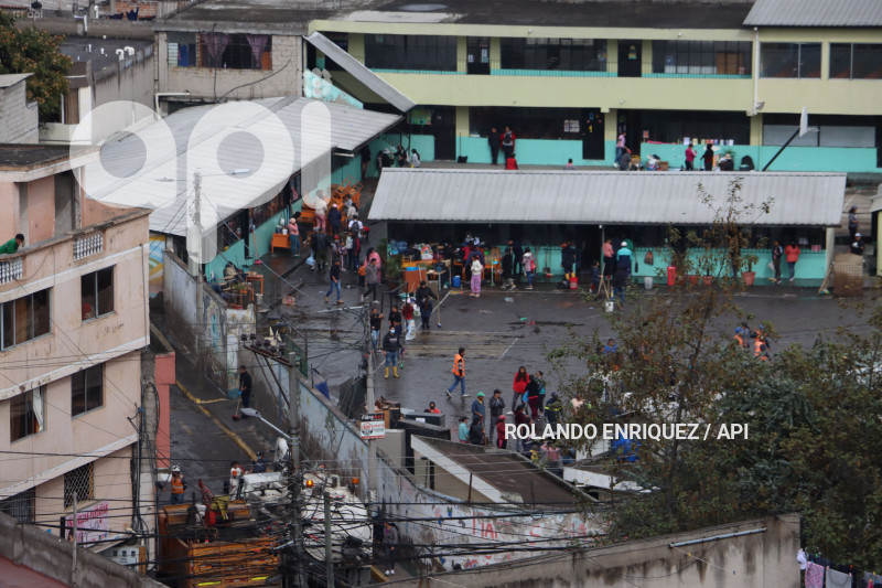 LIMPIEZA-INUNDACIONES-SUR-QUITO