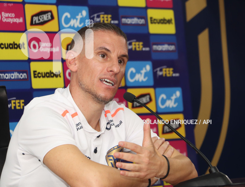 BECCACECE-RUEDA-PRENSA-FEF