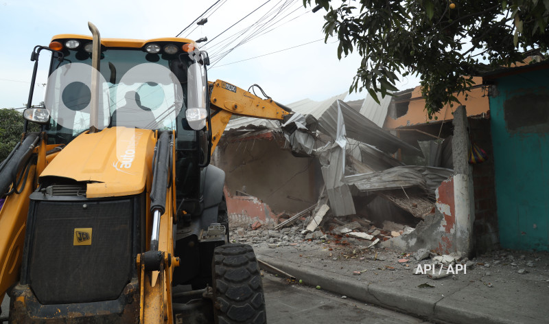 GYE-DESTRUCCION CASAS SECUESTROS