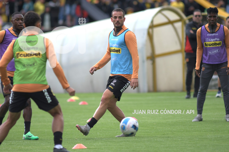 FBL-LIGAPRO-NACIONAL-BARCELONA