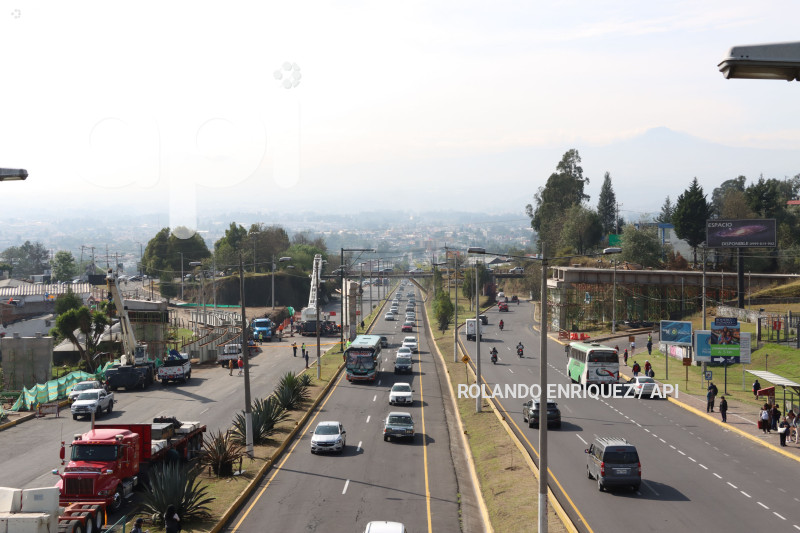 INTERCAMBIADOR-PUENTE-8-AUTOPISTA-RUMINAHUI