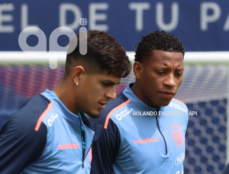 ENTRENAMIENTO-SELECCION-ECUATORIANA