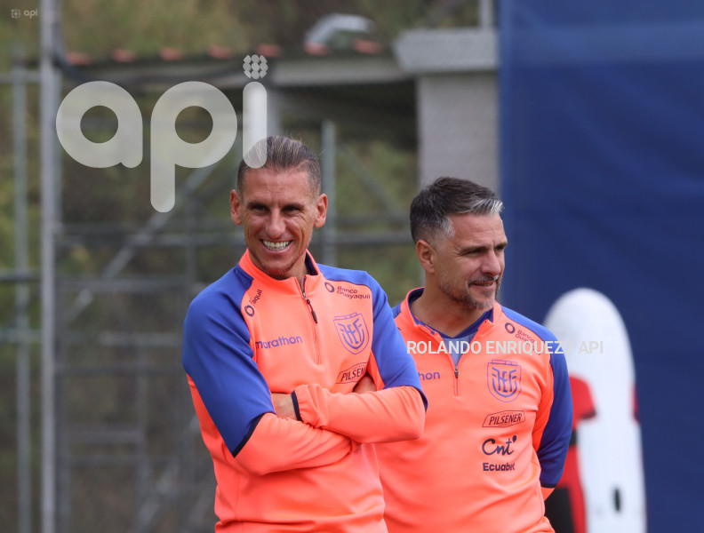 ENTRENAMIENTO-SELECCION-ECUATORIANA