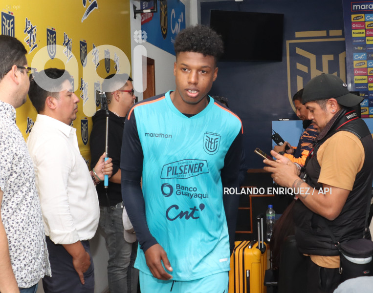 ENTRENAMIENTO-SELECCION-ECUATORIANA