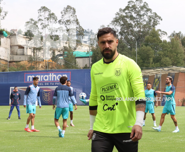 ENTRENAMIENTO-SELECCION-ECUATORIANA