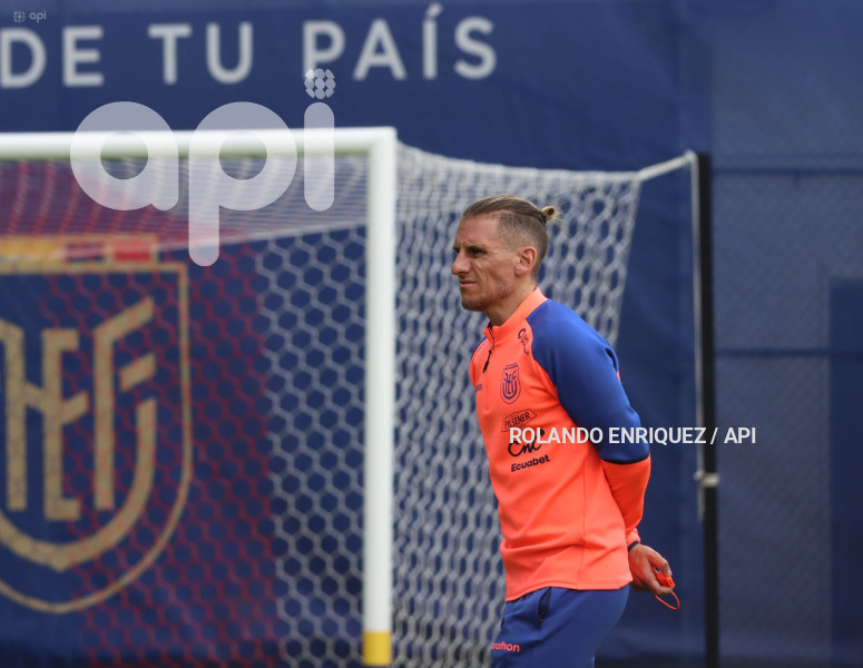 ENTRENAMIENTO-SELECCION-ECUATORIANA