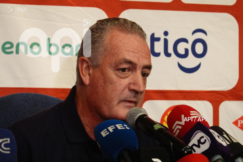 ALFARO -DT-SELECCION-PARAGUAY
