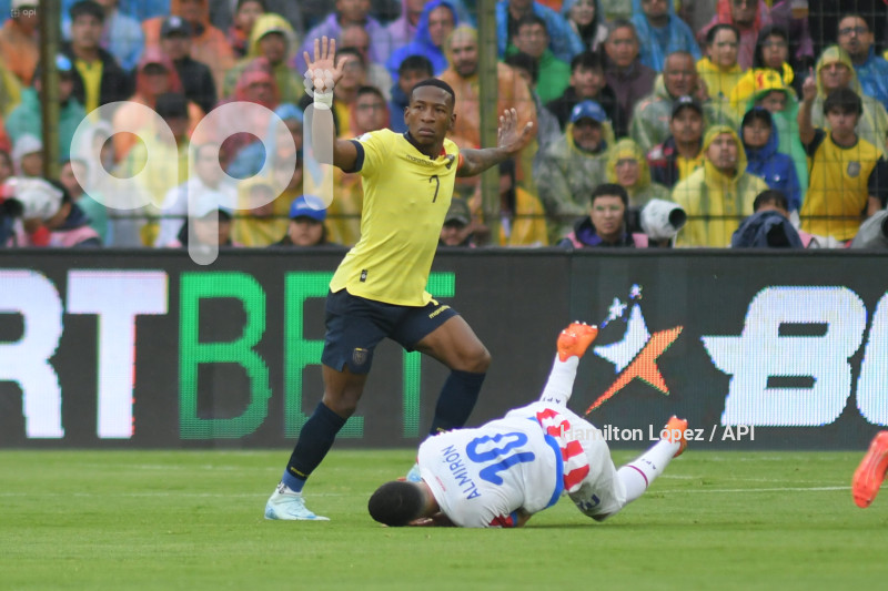FBL-ELIMINATORIAS-ECUADOR-PARAGUAY