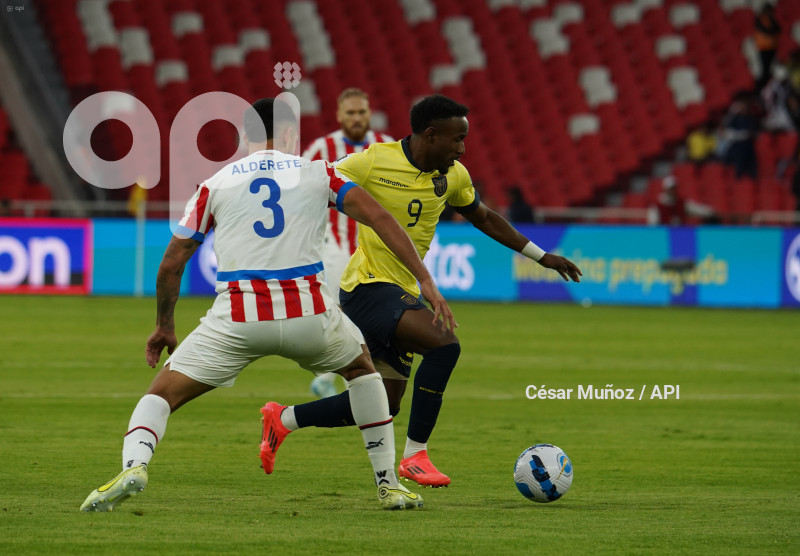 FBL-ELIMINATORIAS-ECUADOR-PARAGUAY